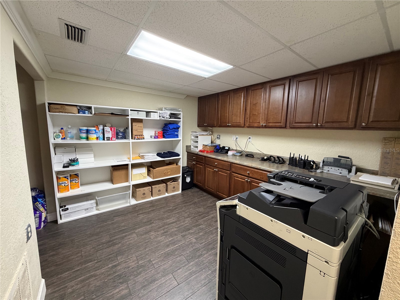 1302 W Busch Boulevard Tampa FL 33612 TB8485004 image8