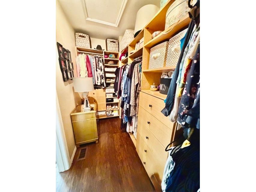 13020 Lorna Place Tampa FL 33618 TB8464654 image31