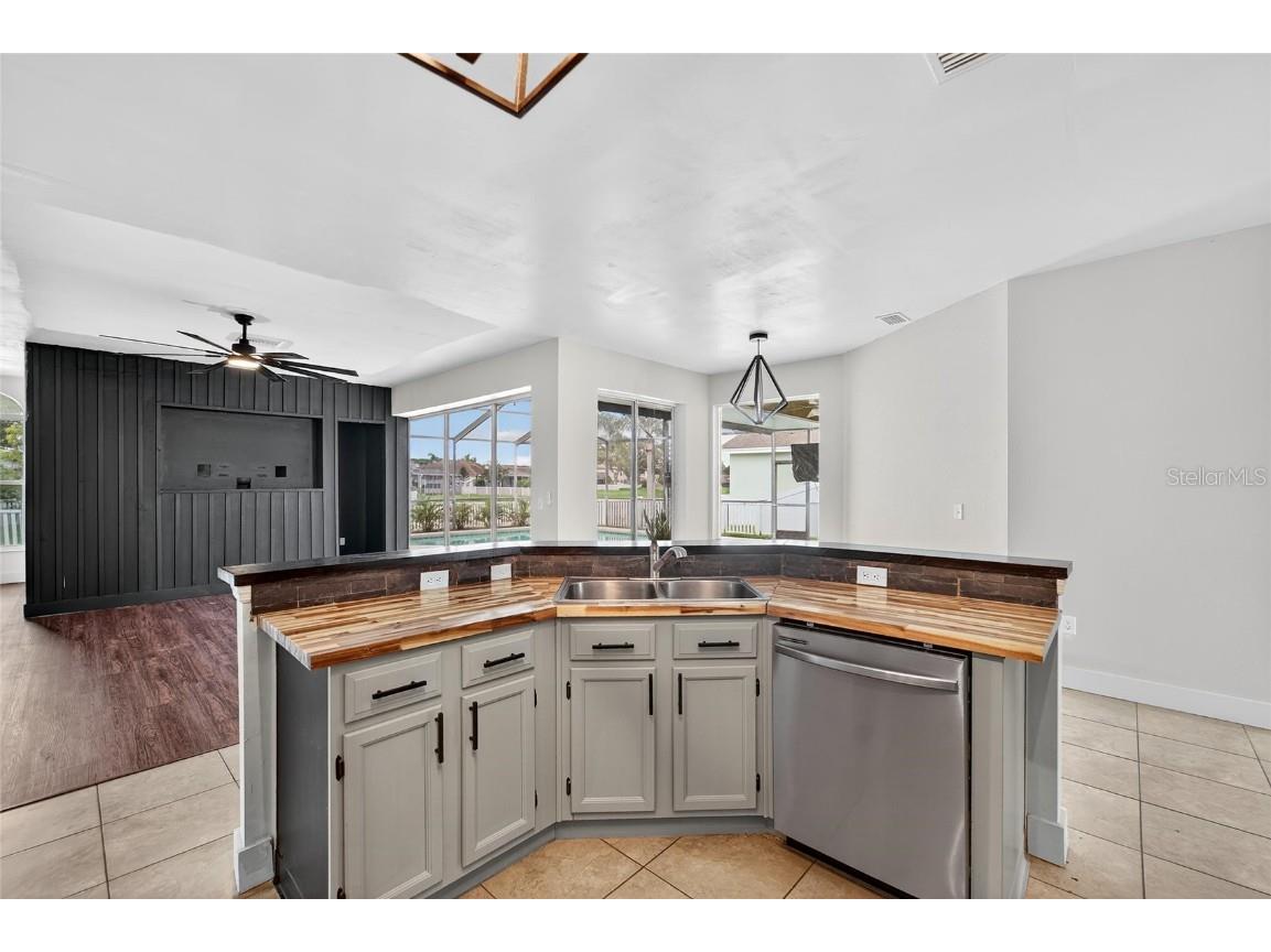 13021 Prestwick Drive Riverview FL 33579 TB8426347 image19