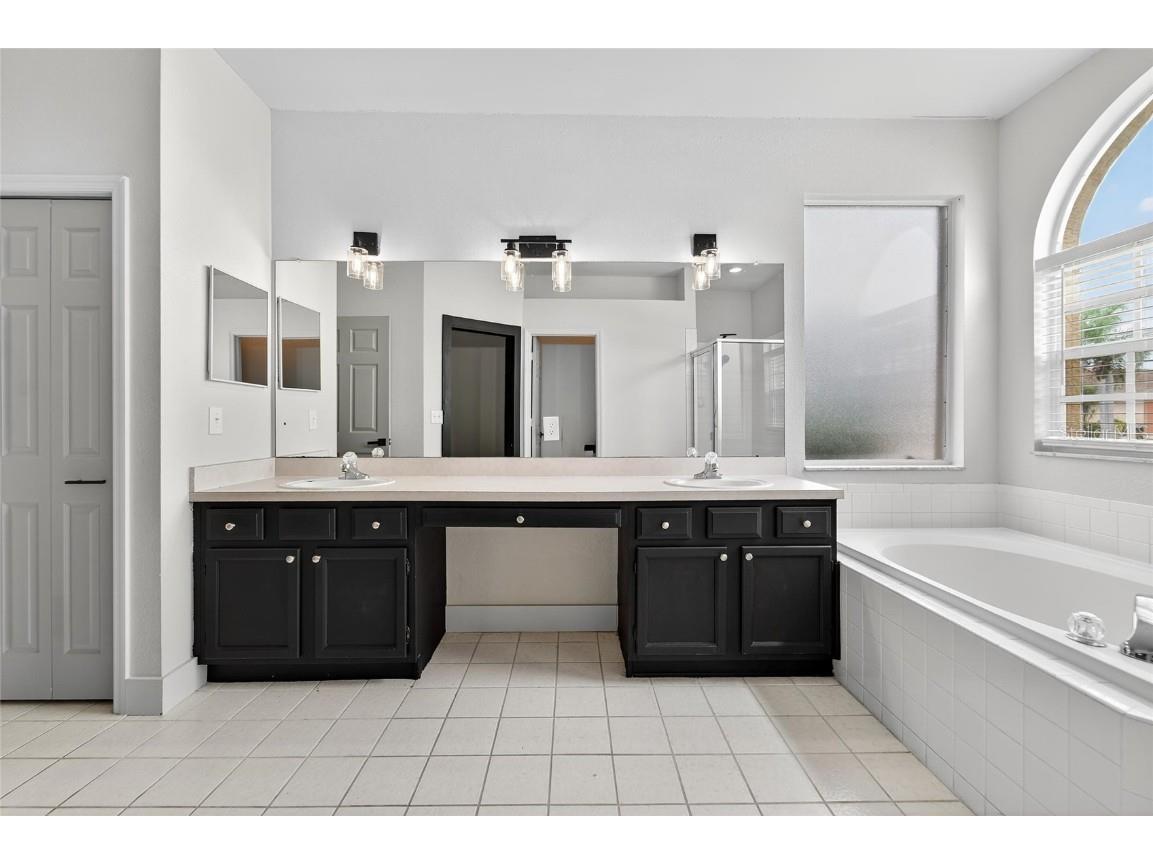 13021 Prestwick Drive Riverview FL 33579 TB8426347 image40