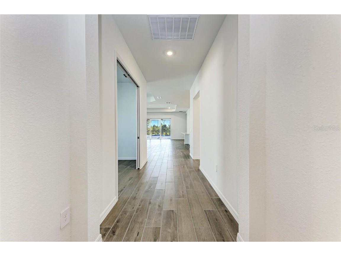 13021 Tulum Loop Venice FL 34293 N6142220 image5