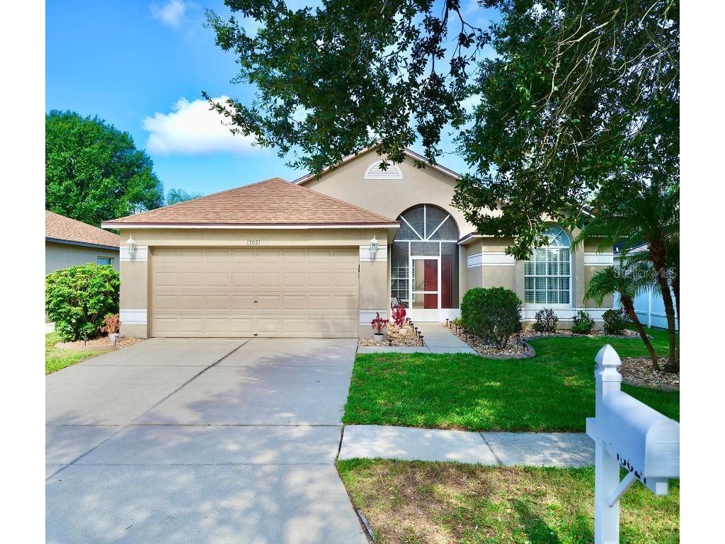 13021 Waterbourne Drive Gibsonton FL 33534 T3458335 image1