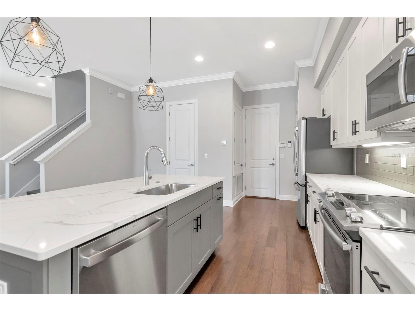 13022 Sanctuary Village Lane Tampa FL 33624 TB8476787 image28