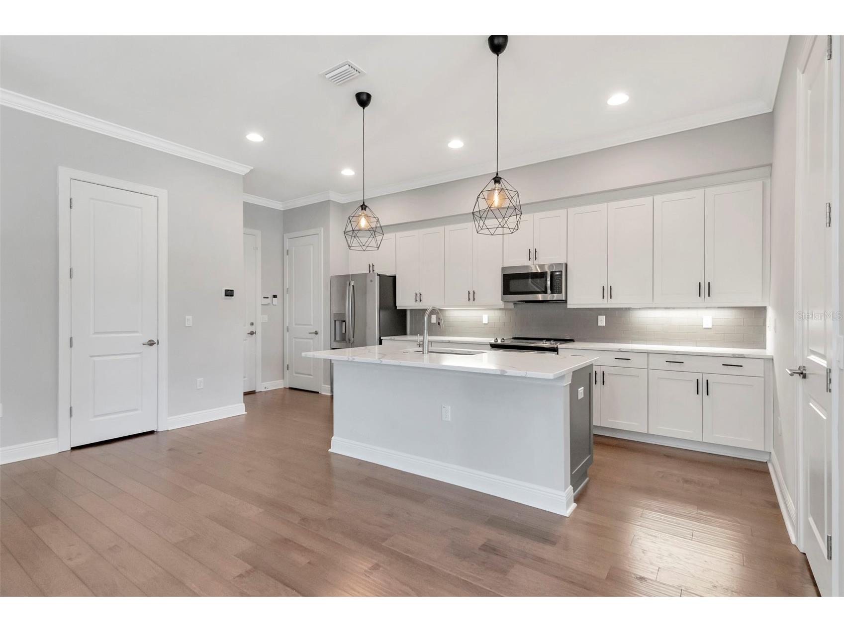 13022 Sanctuary Village Lane Tampa FL 33624 TB8476787 image32