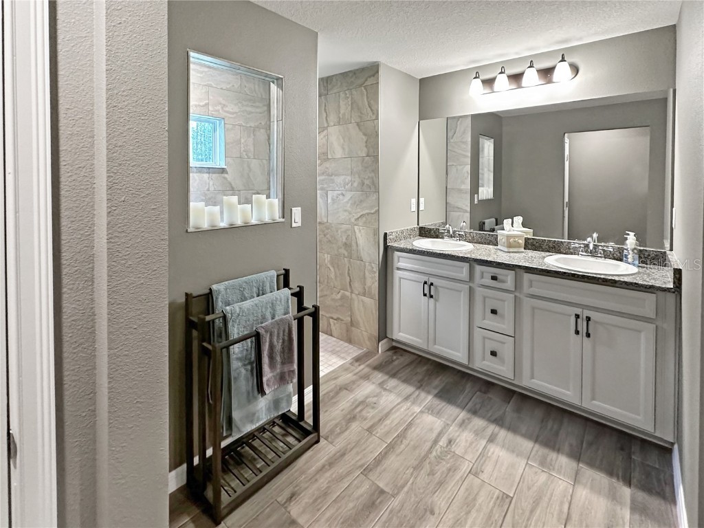 13023 Downy Woodpecker Road Weeki Wachee FL 34614 TB8423743 image25