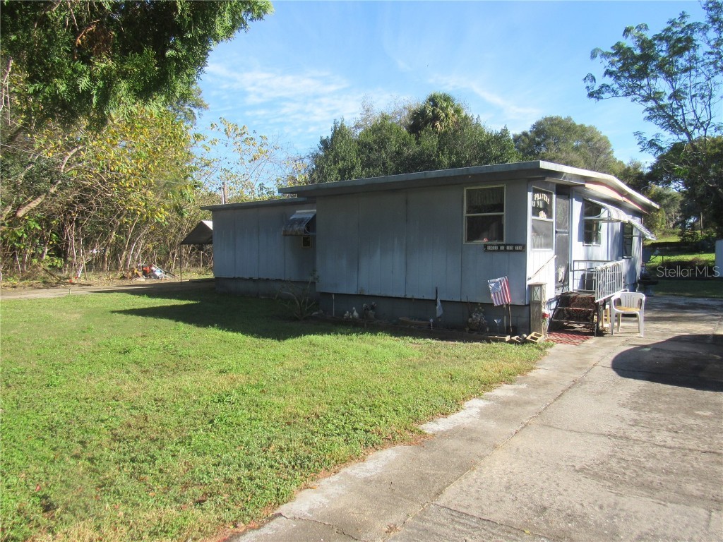 13023 SE 109th Terrace Ocklawaha FL 32179 OM671013 image1