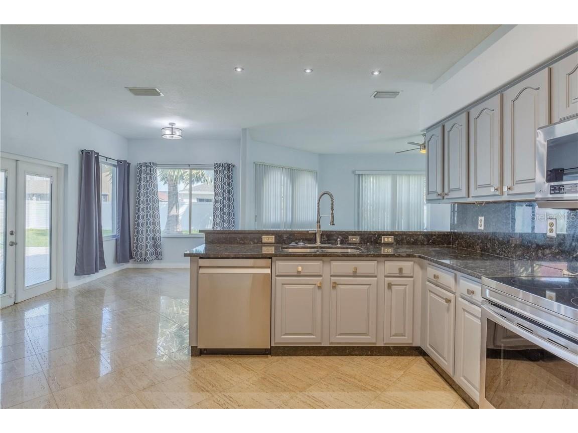 13024 Carlington Lane Riverview FL 33579 O6362559 image4