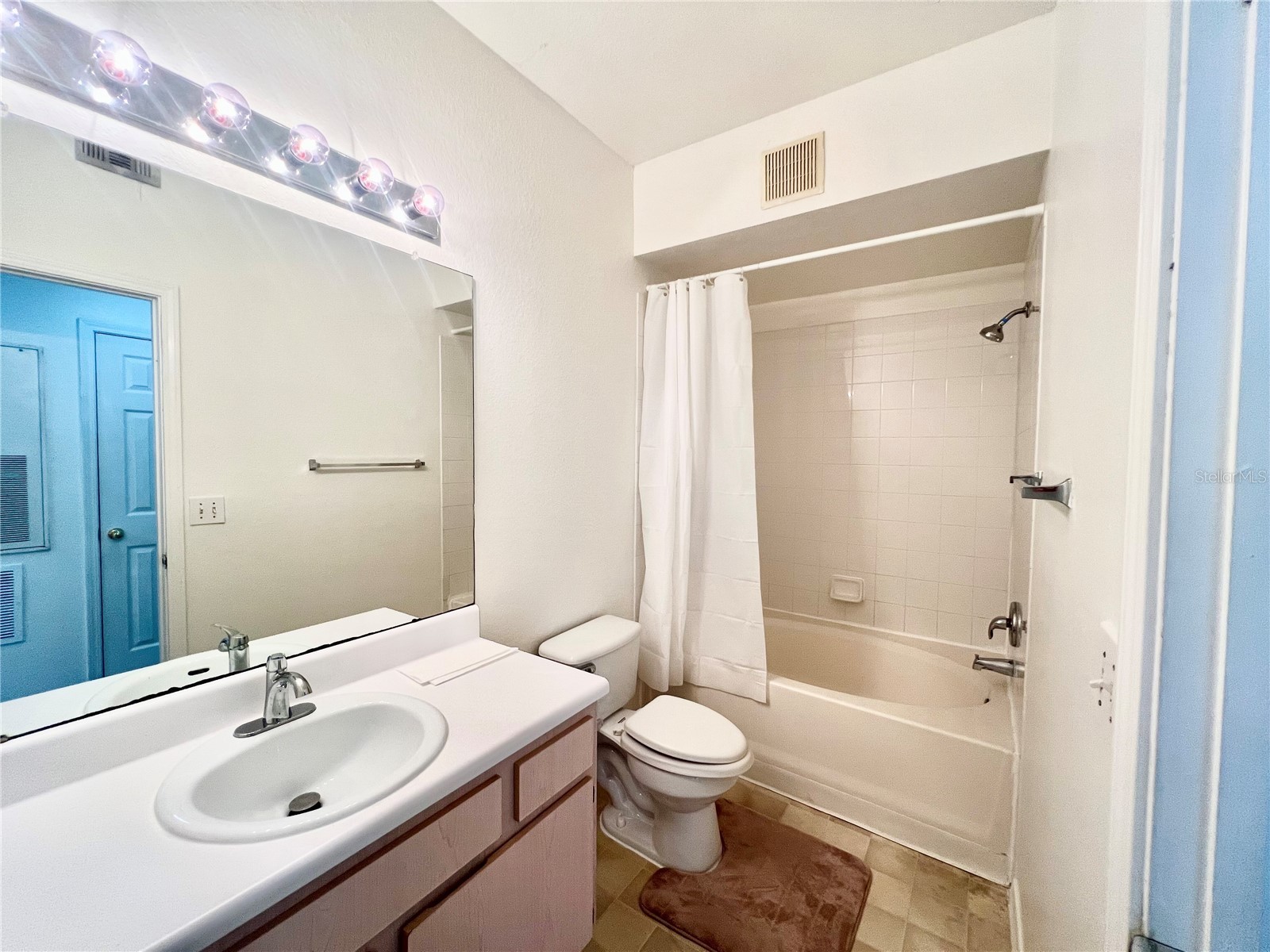 13025 Sanctuary Cove Drive #301 Tampa FL 33637 TB8515532 image17