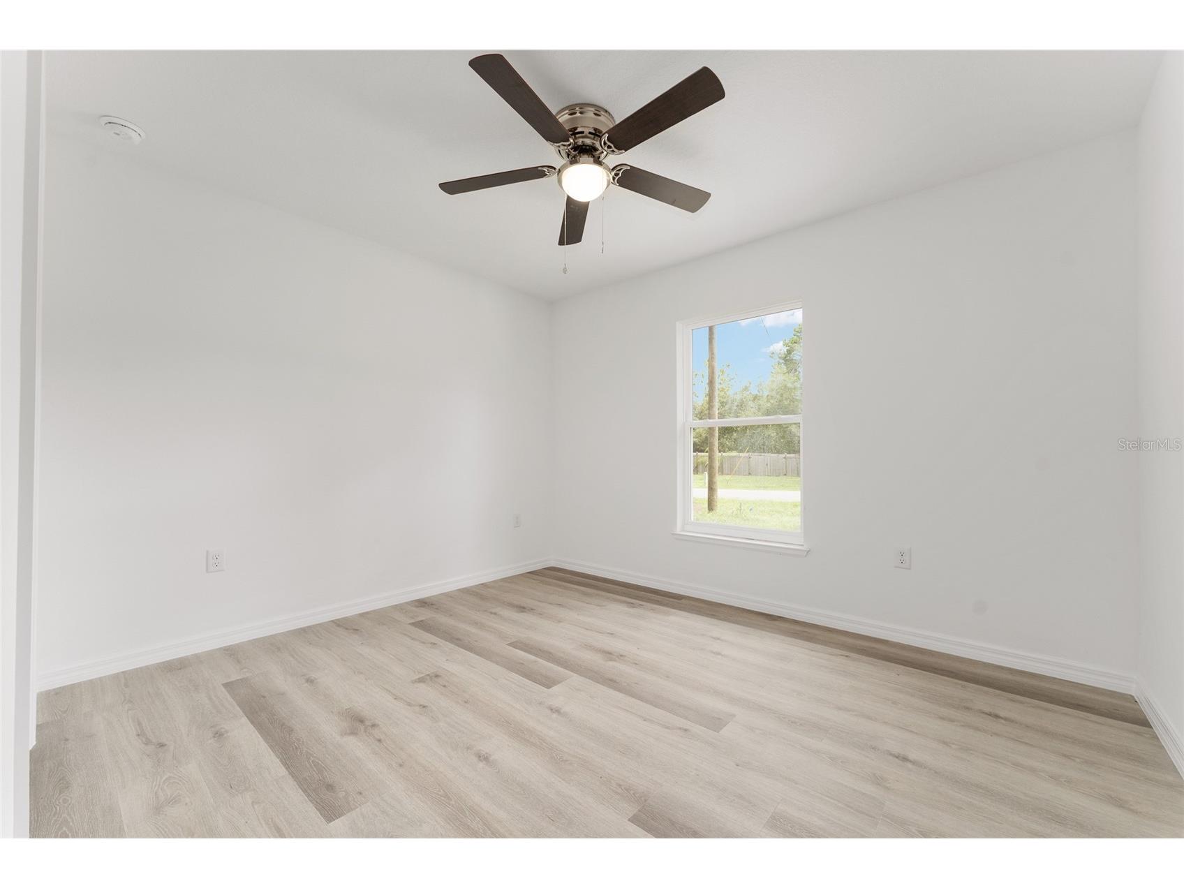 13027 NE 5th Place Silver Springs FL 34488 OM716273 image31