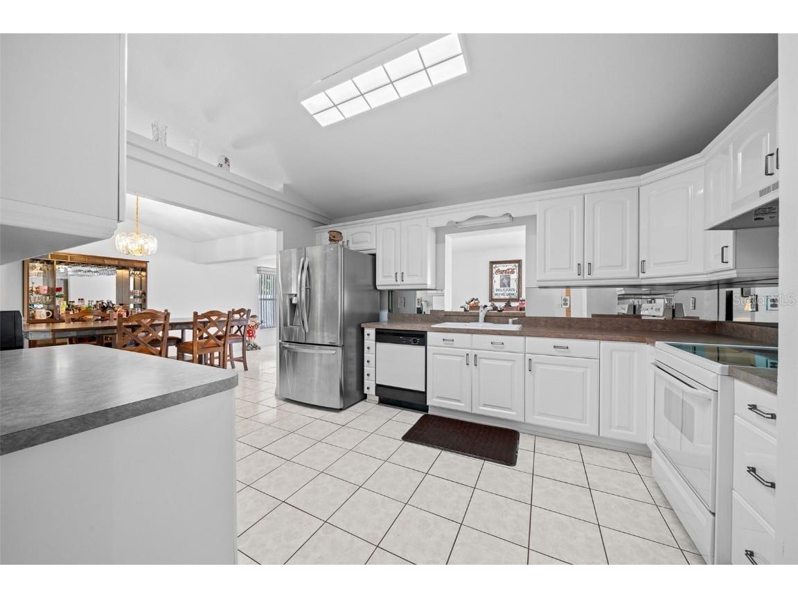 13027 NE 7th Loop Silver Springs FL 34488 - LAKE WALDENA OM679956 image24