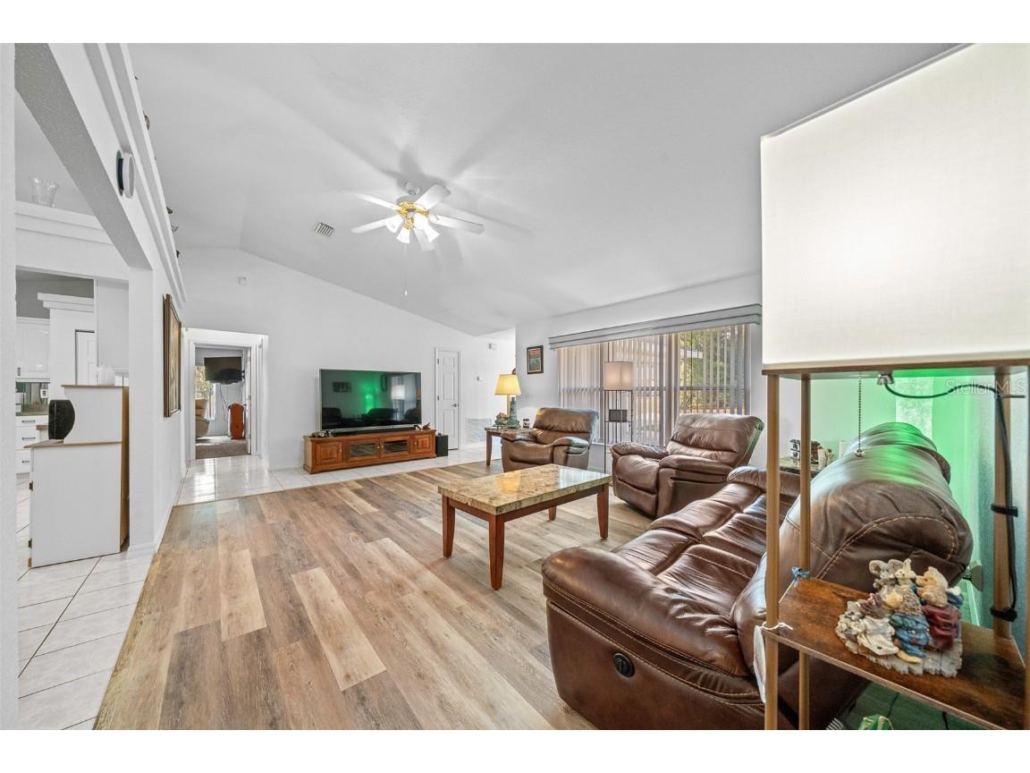 13027 NE 7th Loop Silver Springs FL 34488 - LAKE WALDENA OM679956 image9