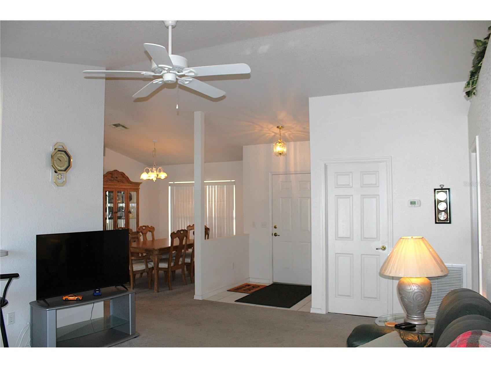 13029 NE 6th Place Silver Springs FL 34488 OM716104 image15