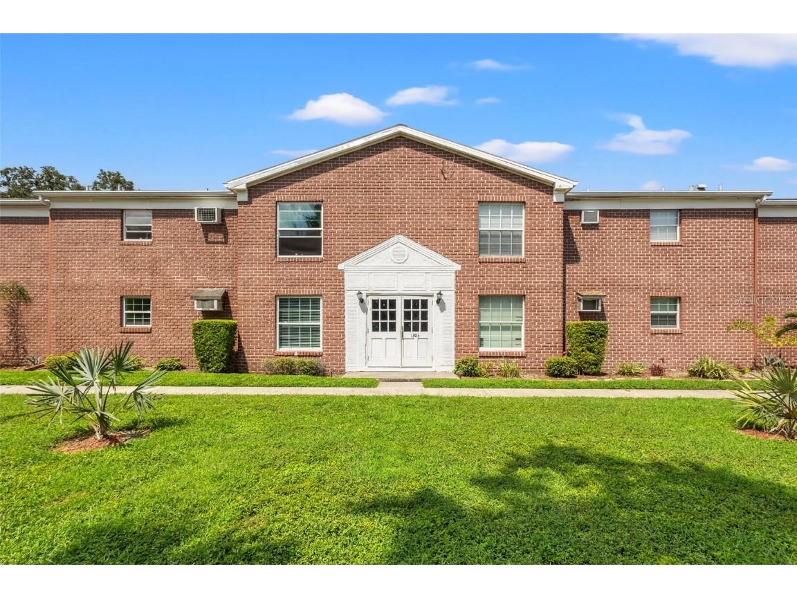 1303 83rd Avenue N #A Saint Petersburg FL 33702 TB8309772 image1