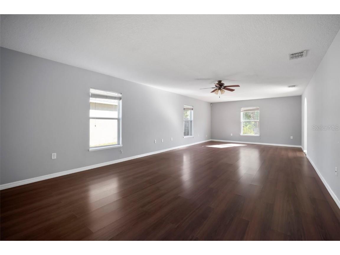 1303 Alhambra Crest Drive Ruskin FL 33570 TB8443826 image28