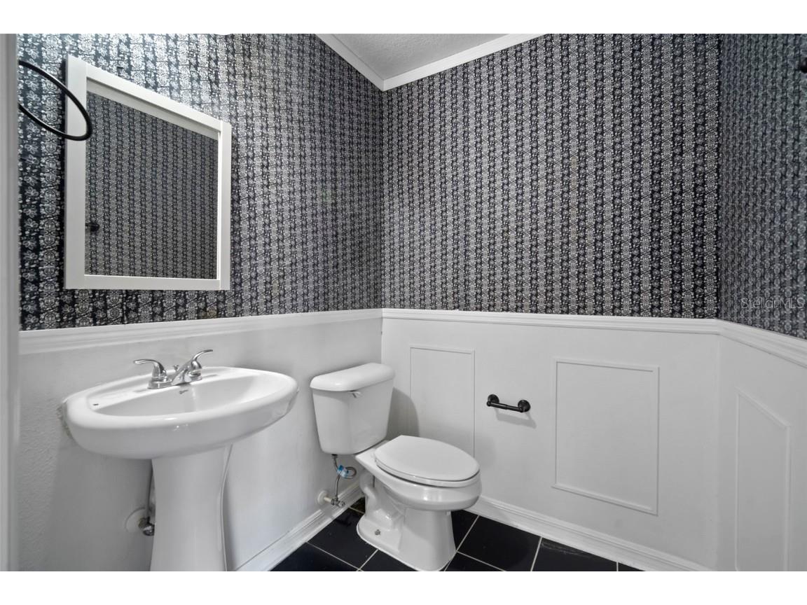 1303 Alhambra Crest Drive Ruskin FL 33570 TB8443826 image29