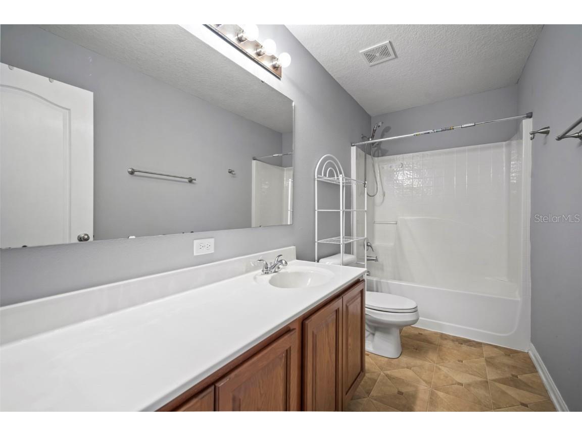 1303 Alhambra Crest Drive Ruskin FL 33570 TB8443826 image36