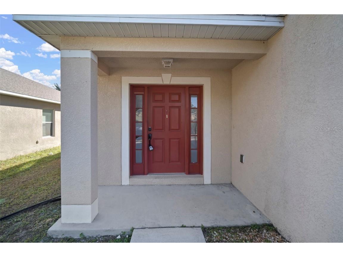 1303 Alhambra Crest Drive Ruskin FL 33570 TB8443826 image4