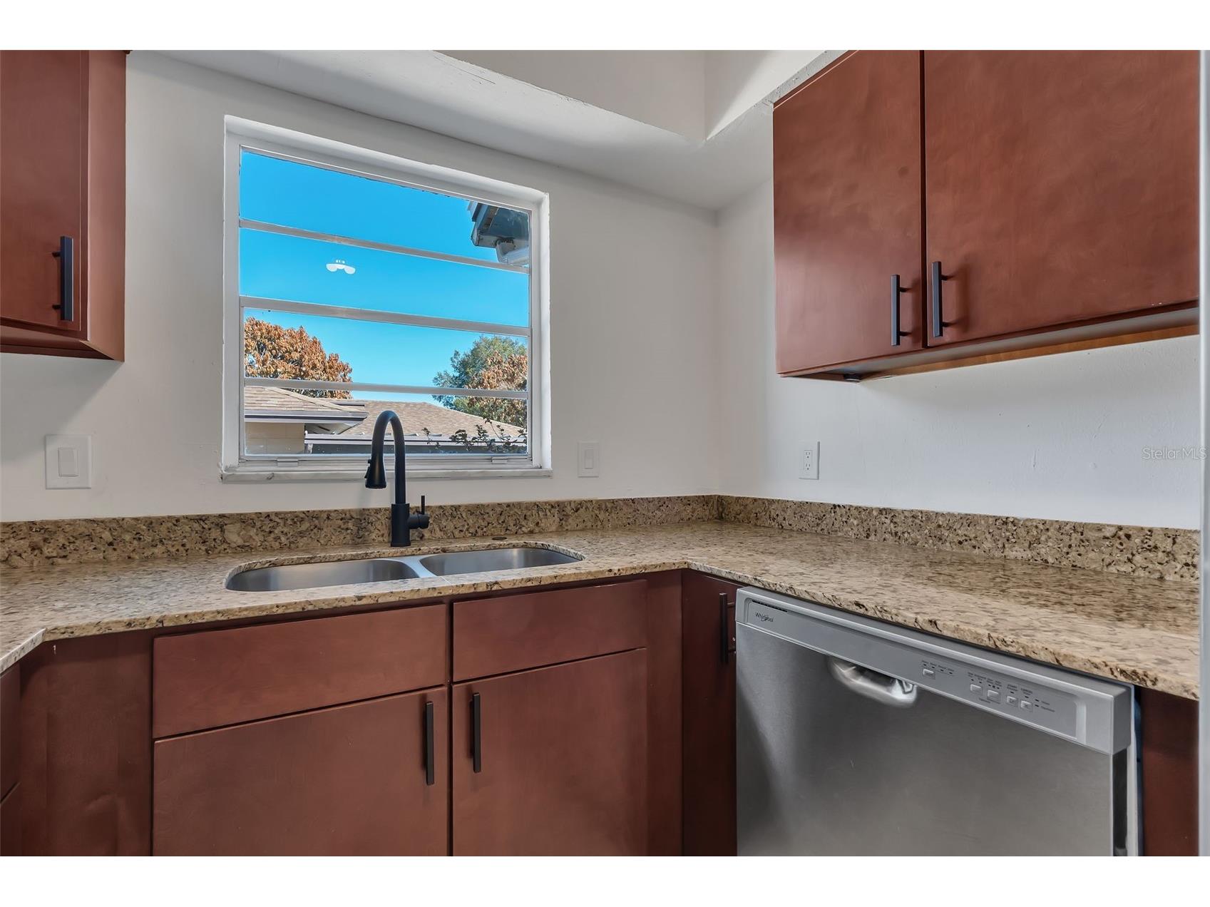 1303 Charles Street Orlando FL 32808 OM718583 image12