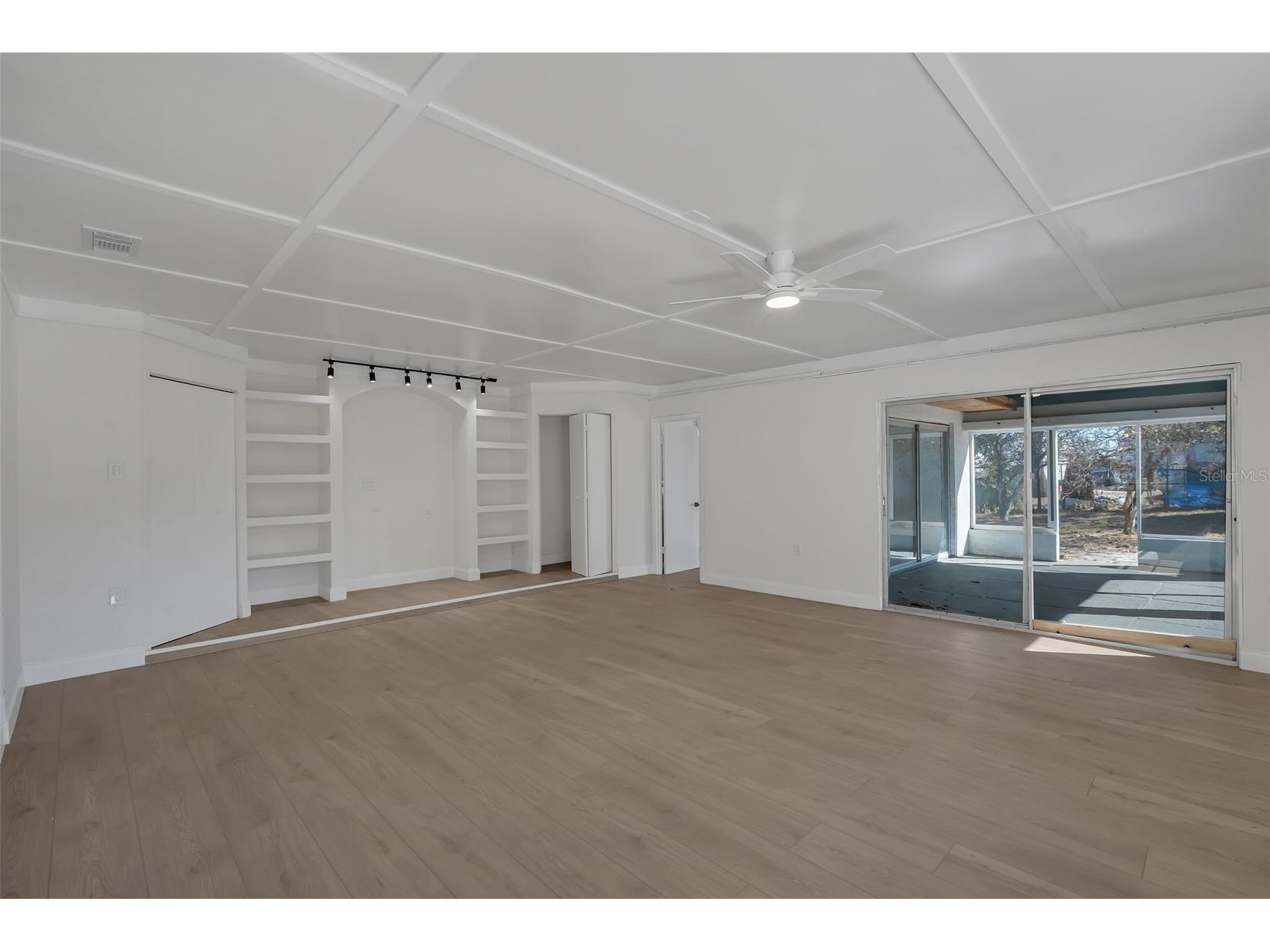 1303 Charles Street Orlando FL 32808 OM718583 image13