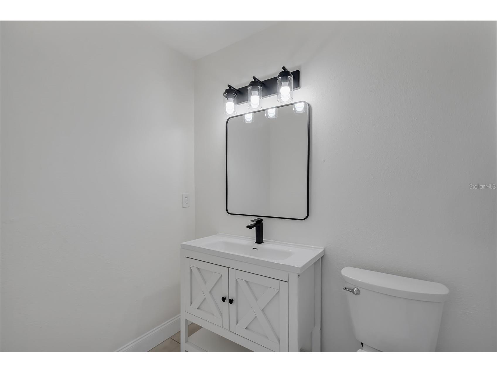 1303 Charles Street Orlando FL 32808 OM718583 image19