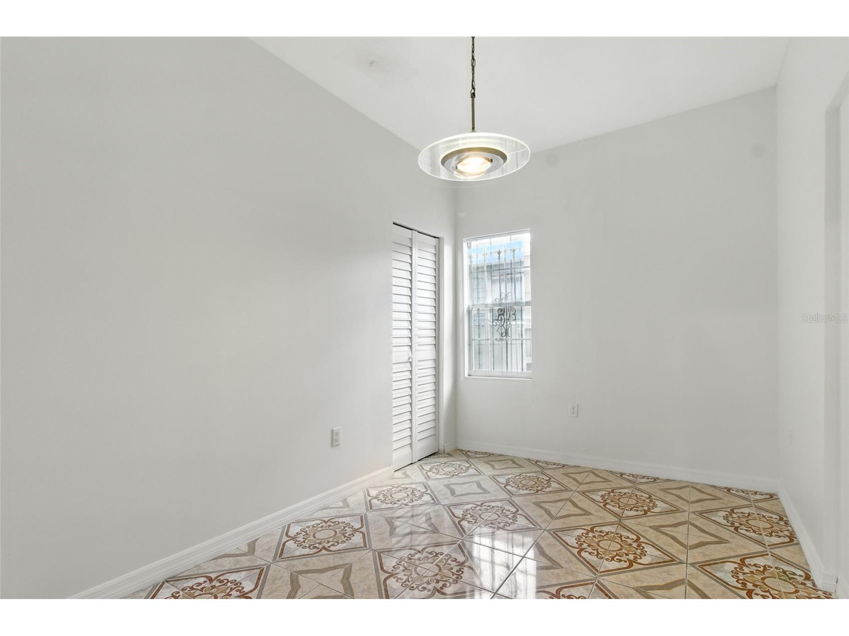 1303 E 26th Avenue Tampa FL 33605 TB8514658 image10