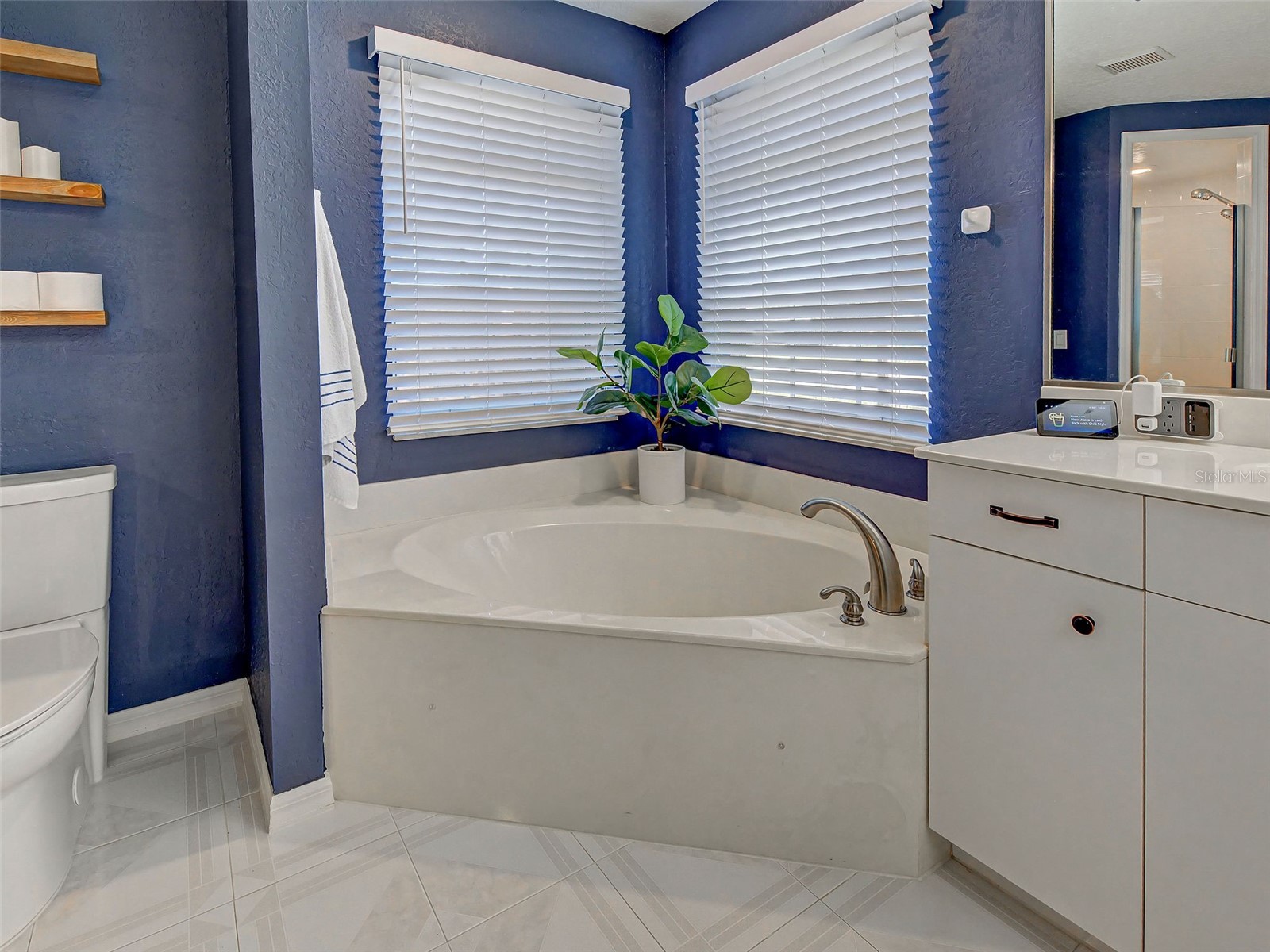 1303 E Gate Drive Venice FL 34285 A4692226 image38