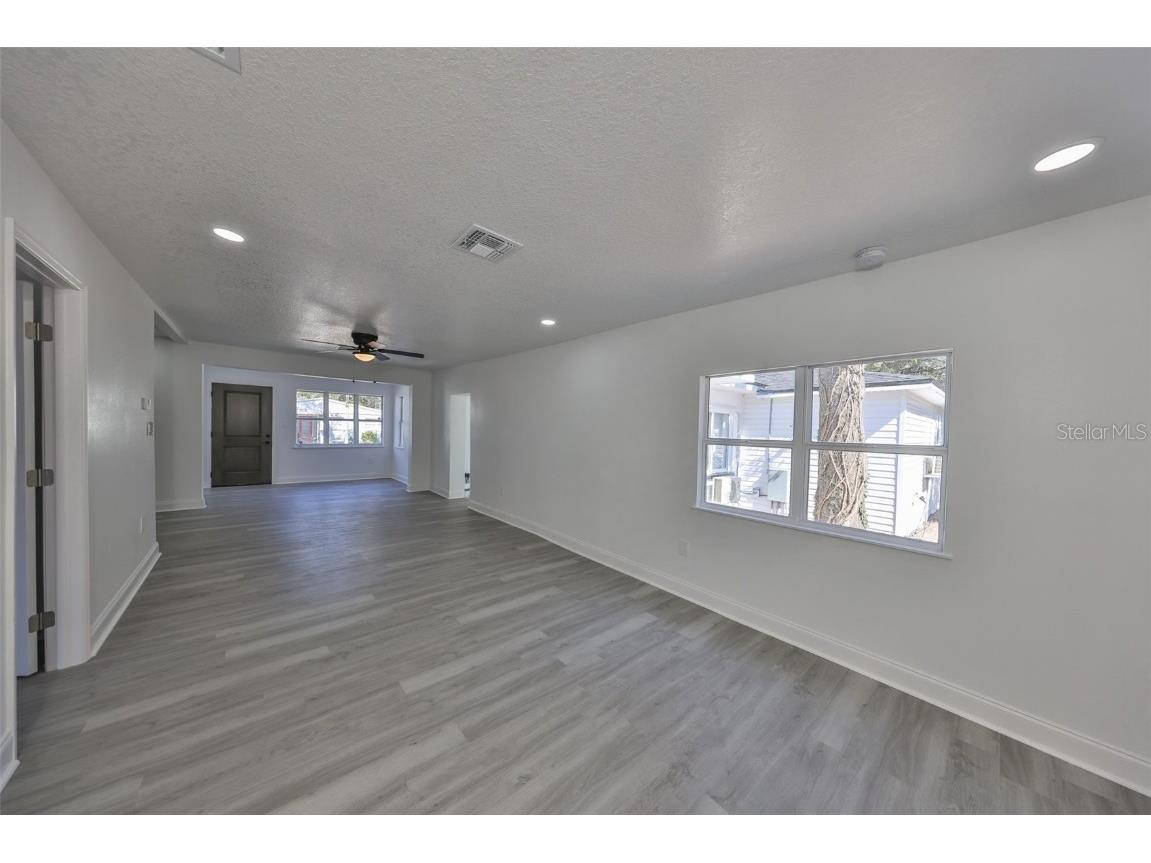 1303 E New Orleans Avenue Tampa FL 33603 TB8442038 image12