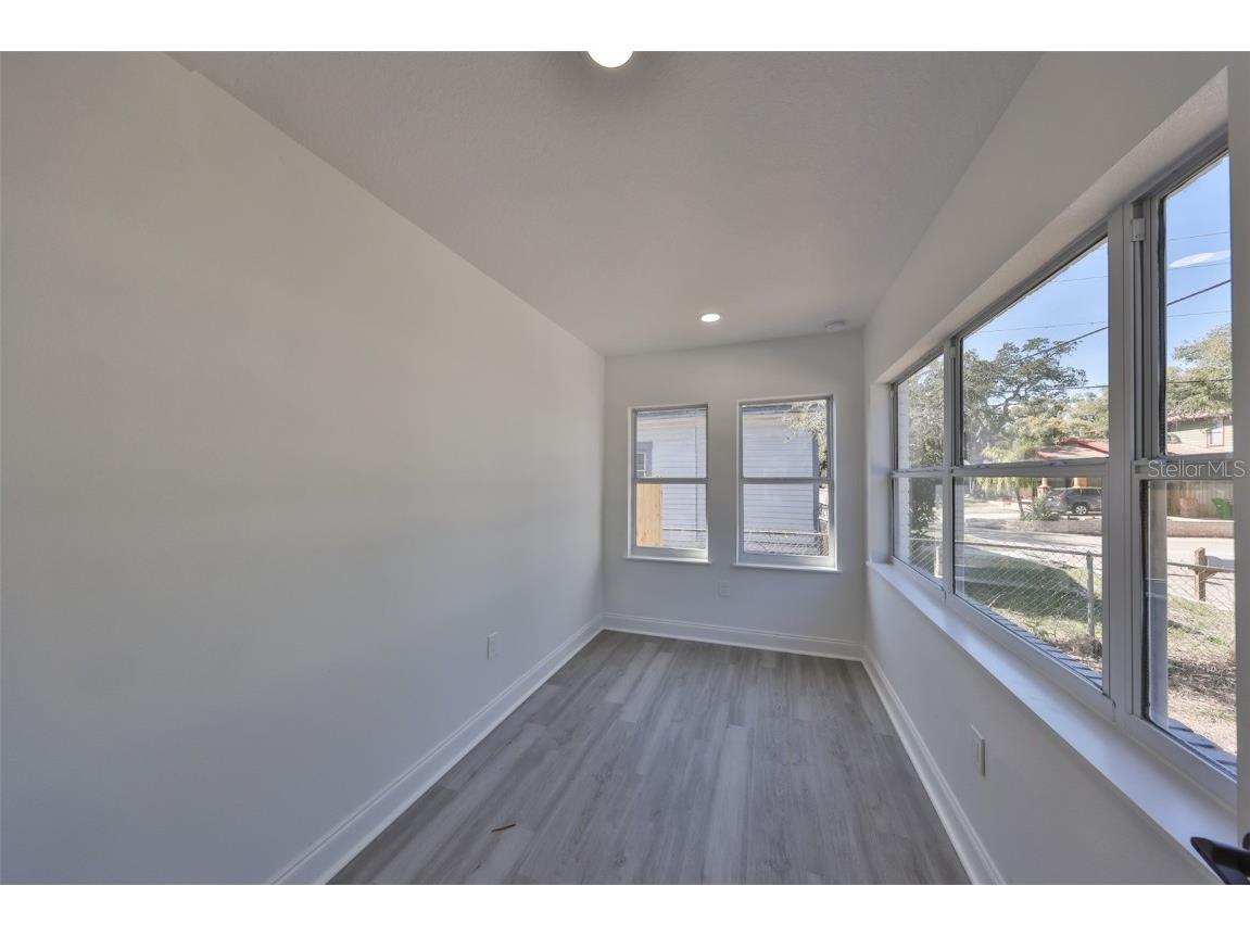 1303 E New Orleans Avenue Tampa FL 33603 TB8442038 image14