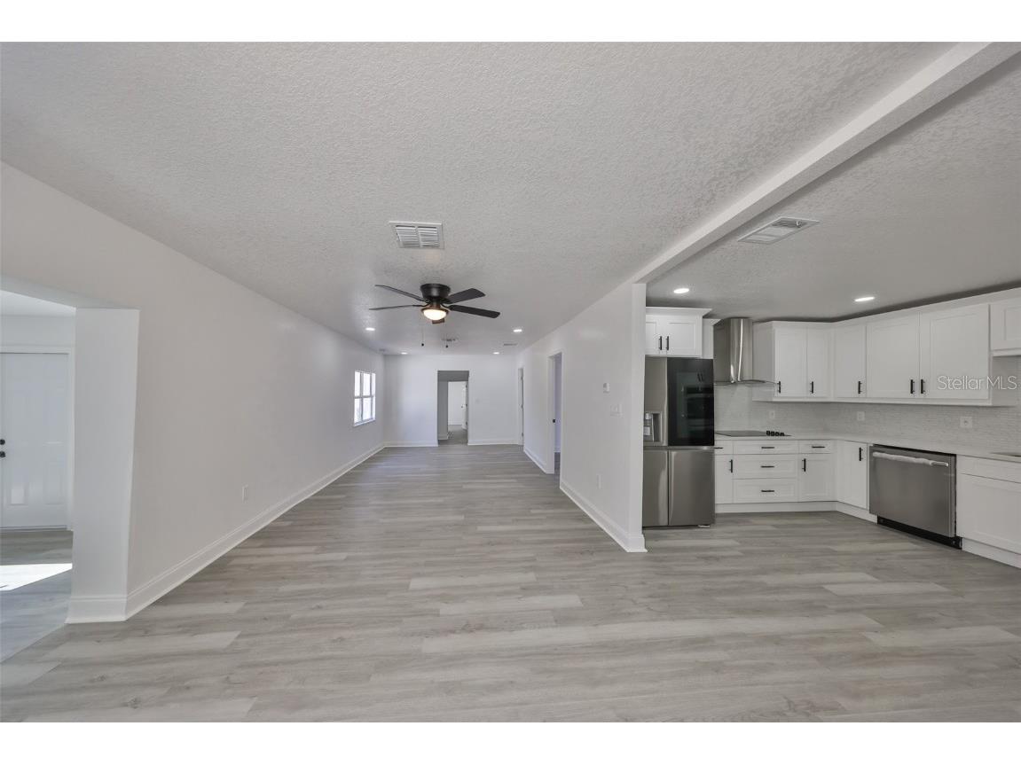 1303 E New Orleans Avenue Tampa FL 33603 TB8442038 image18