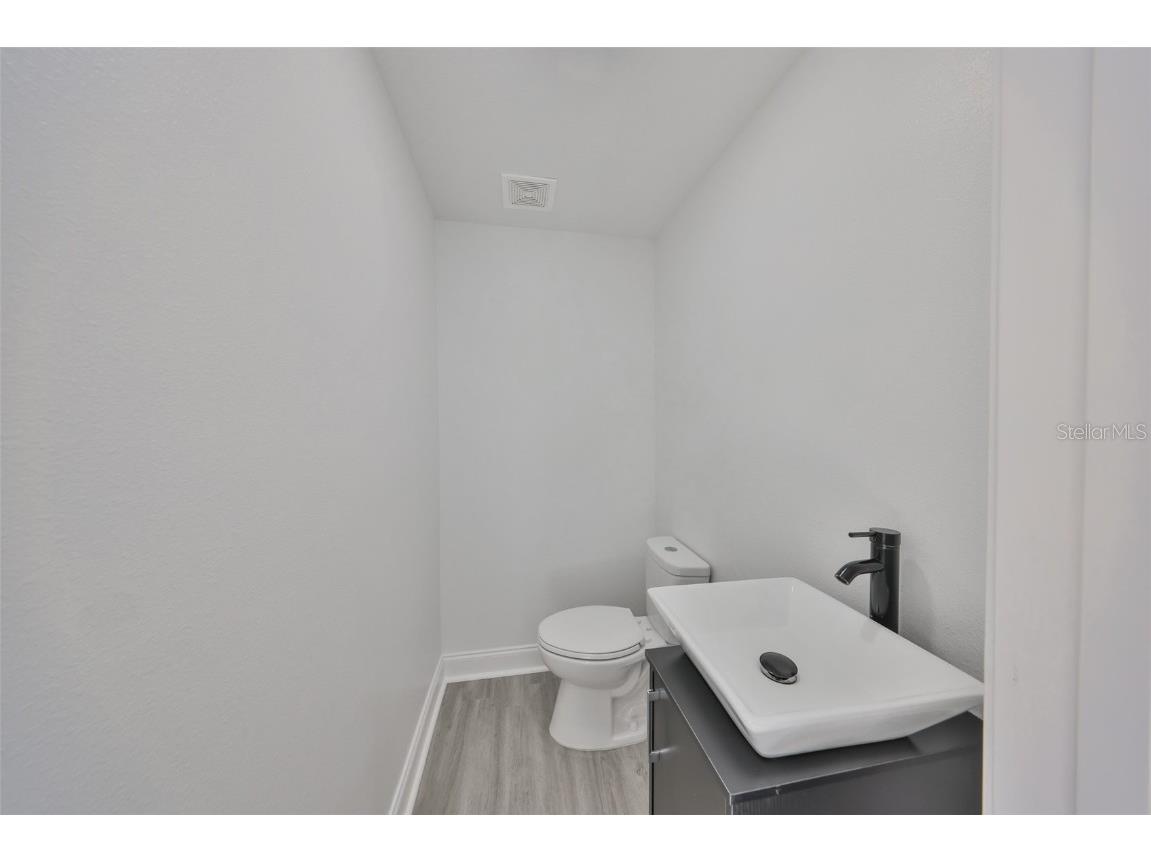 1303 E New Orleans Avenue Tampa FL 33603 TB8442038 image38