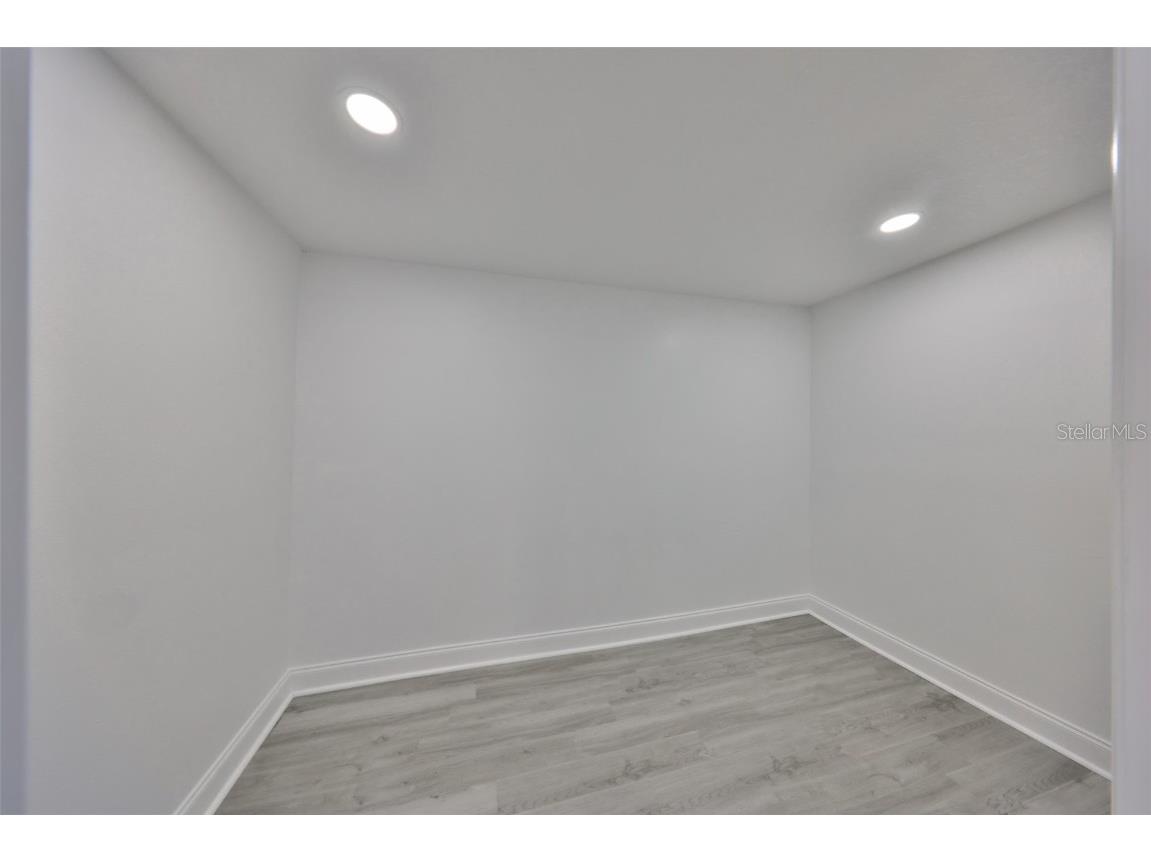 1303 E New Orleans Avenue Tampa FL 33603 TB8442038 image45