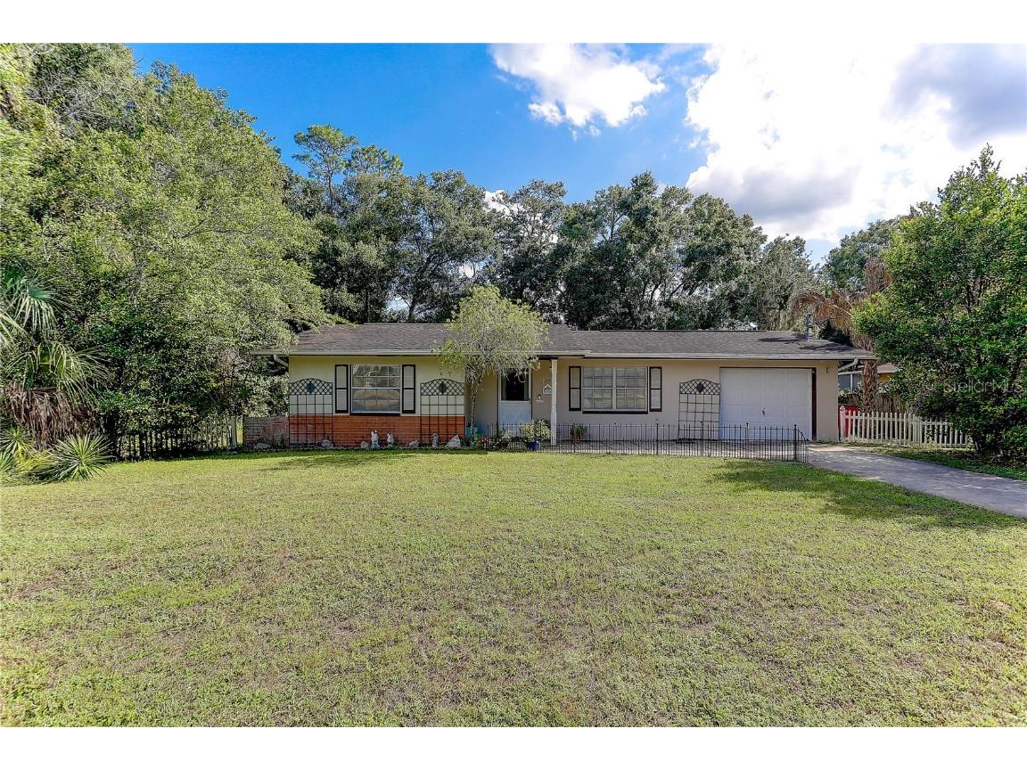 1303 Poe Street Inverness FL 34450 TB8308288 image1