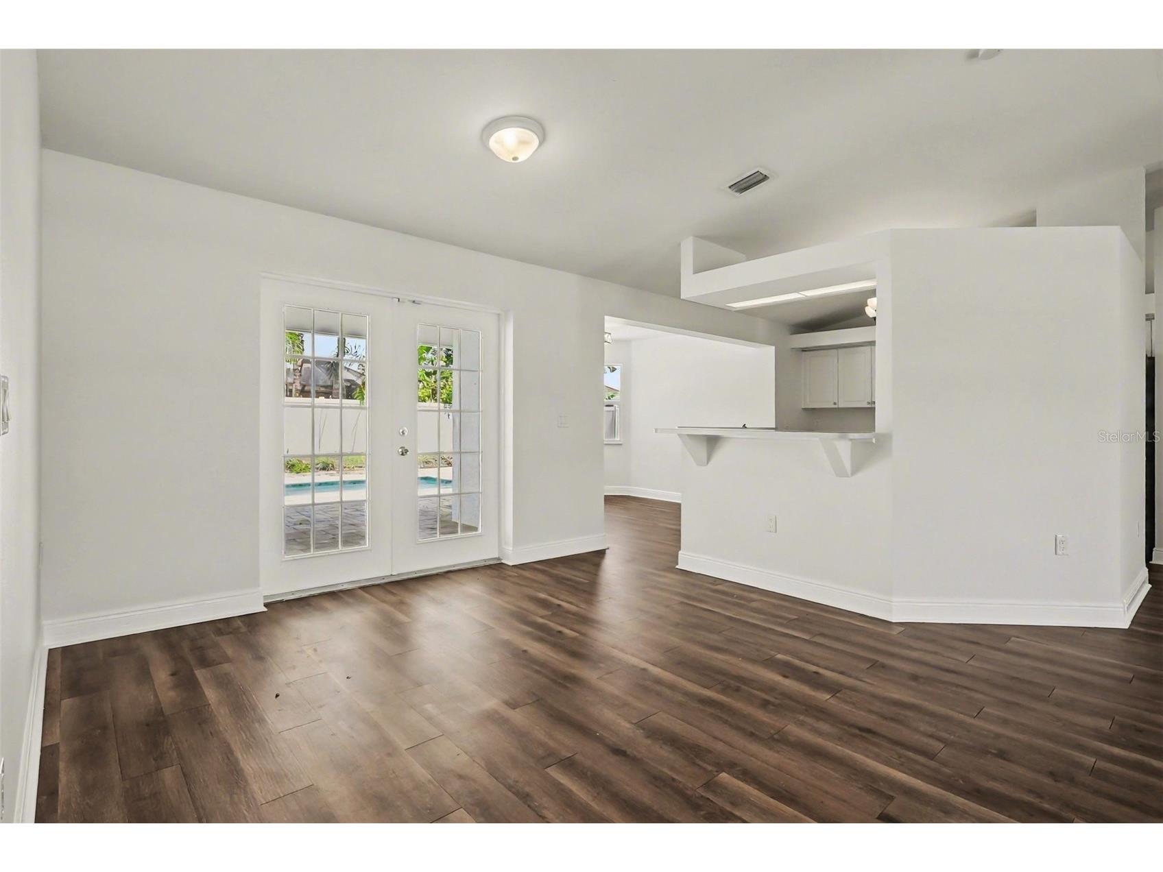1303 SE 19th Street Cape Coral FL 33990 TB8497005 image11