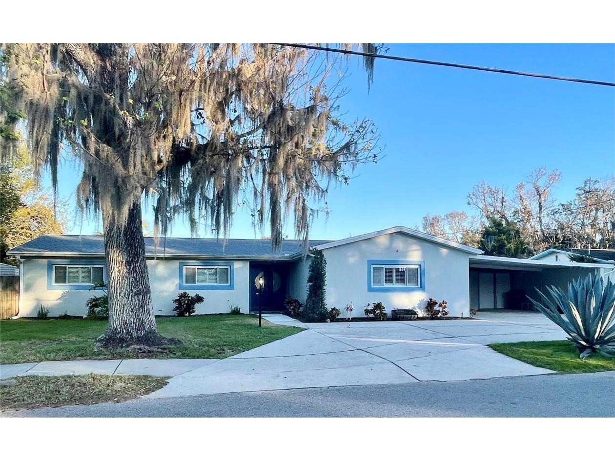 1303 SE Kings Bay Drive Crystal River FL 34429 TB8336378 image1