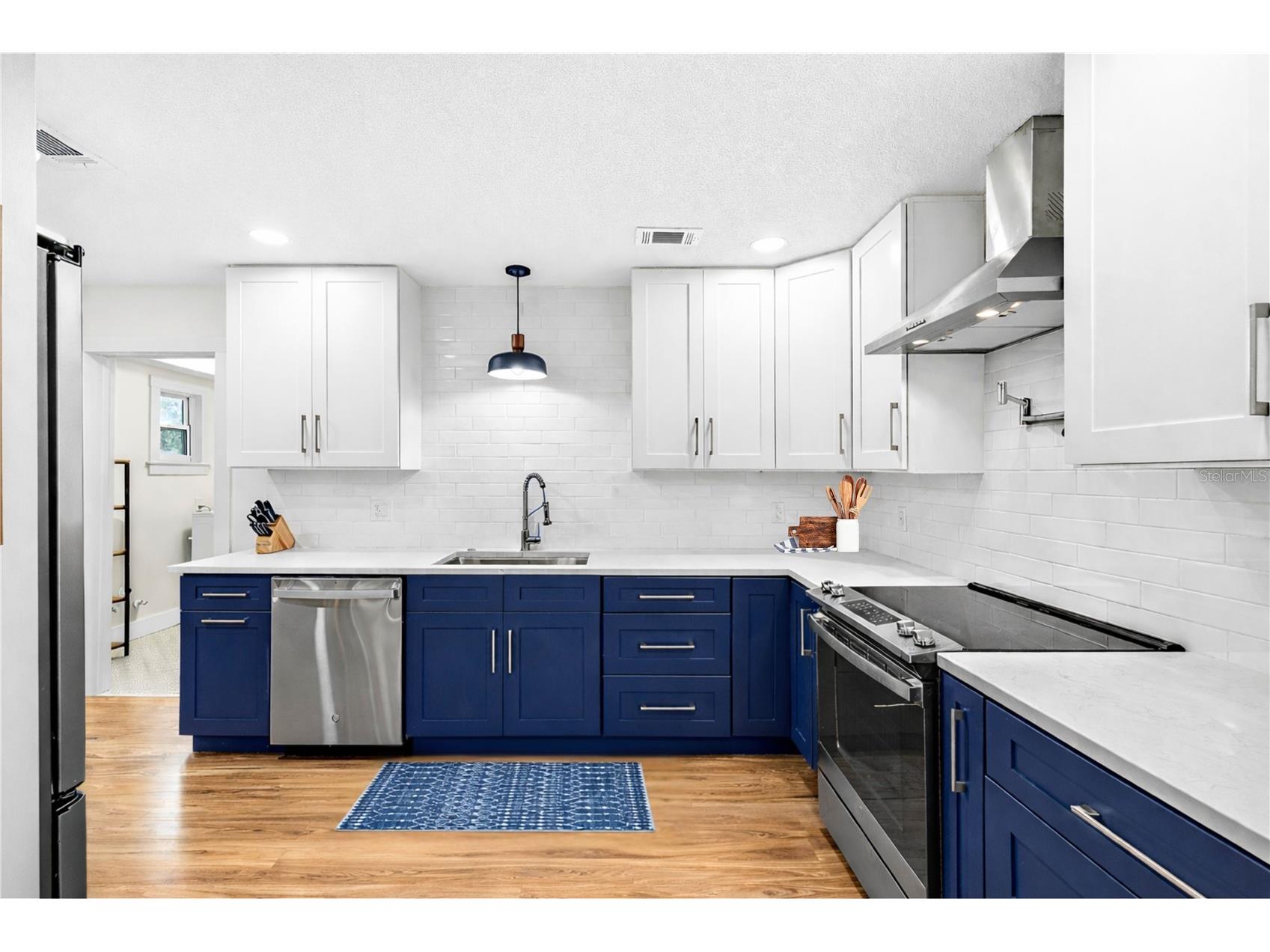 1303 W Carissa Court Tampa FL 33604 TB8467933 image12