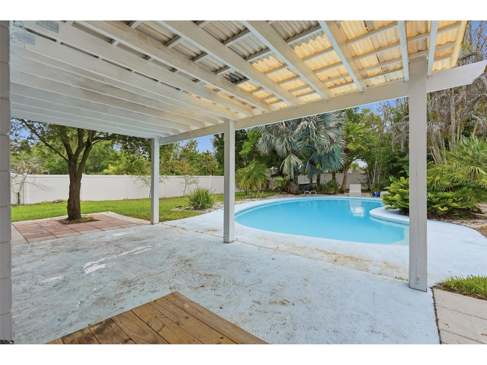 1303 Wallwood Drive Brandon FL 33510 TB8512619 image35