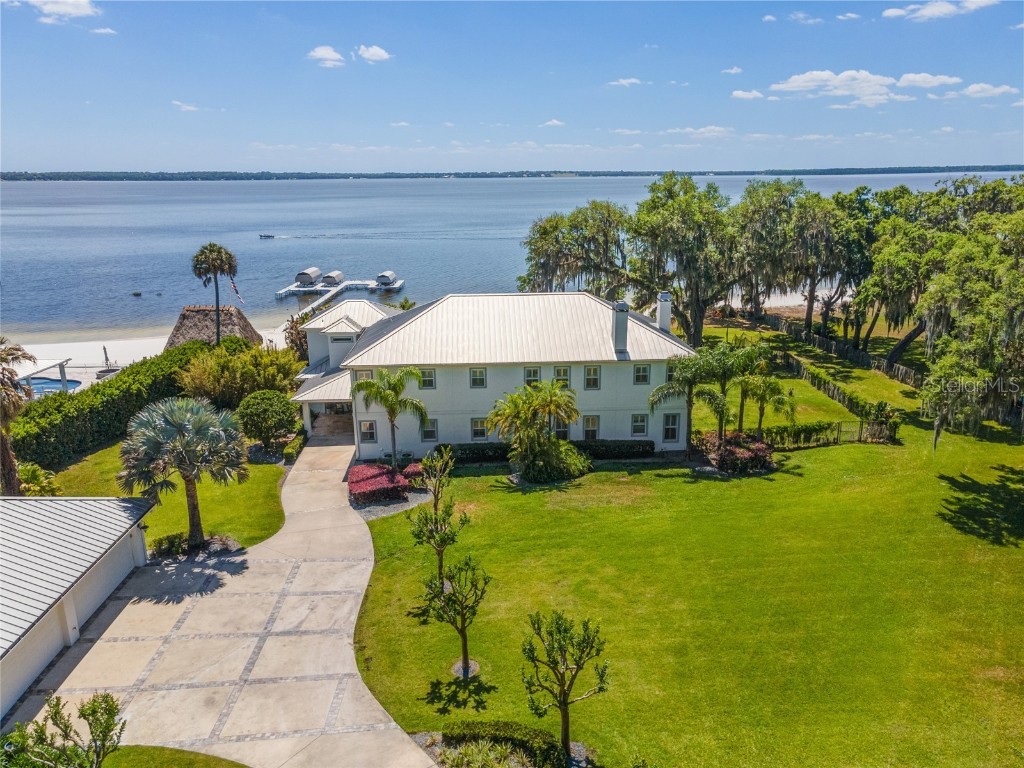 13030 E Highway 25 Ocklawaha FL 32179 - BIG LAKE WEIR OM654721 image1