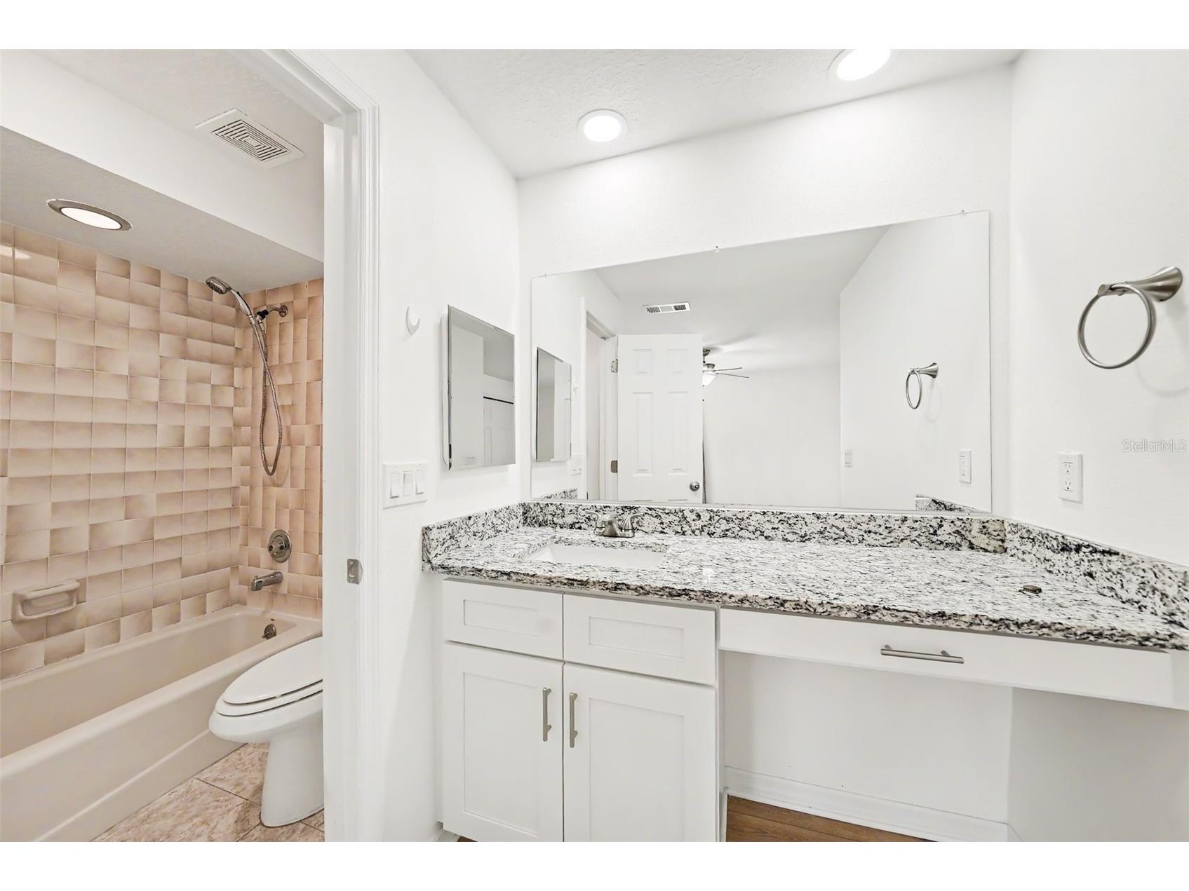 13030 Village Chase Circle Tampa FL 33618 TB8508466 image14