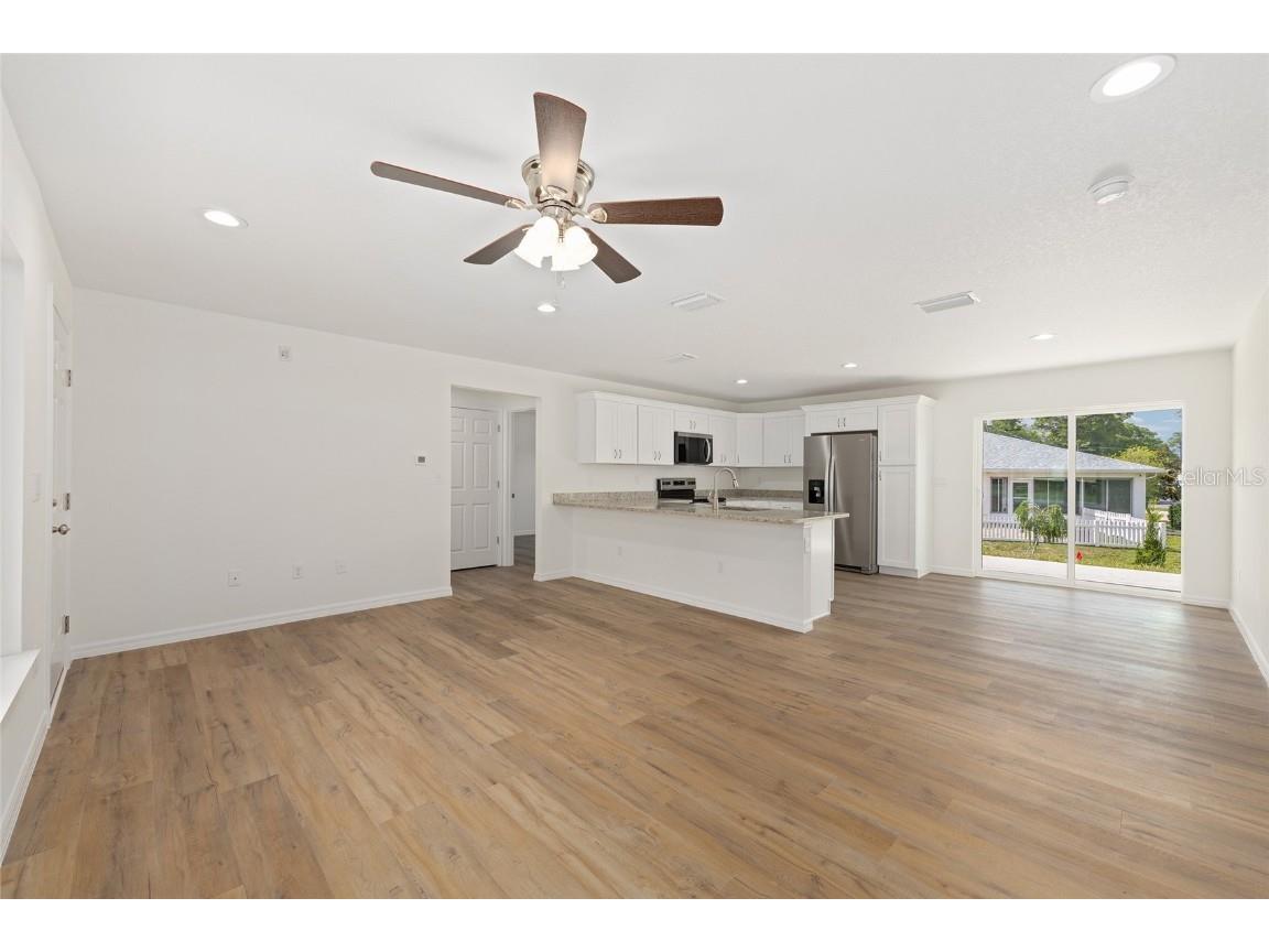 13031 NE 7th Loop Silver Springs FL 34488 - LAKE WALDENA O6319427 image11