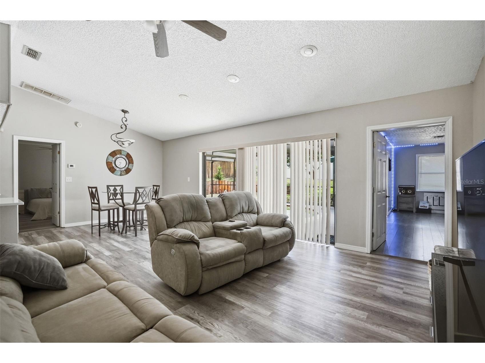 13032 Lola Drive Spring Hill FL 34608 W7886253 image13