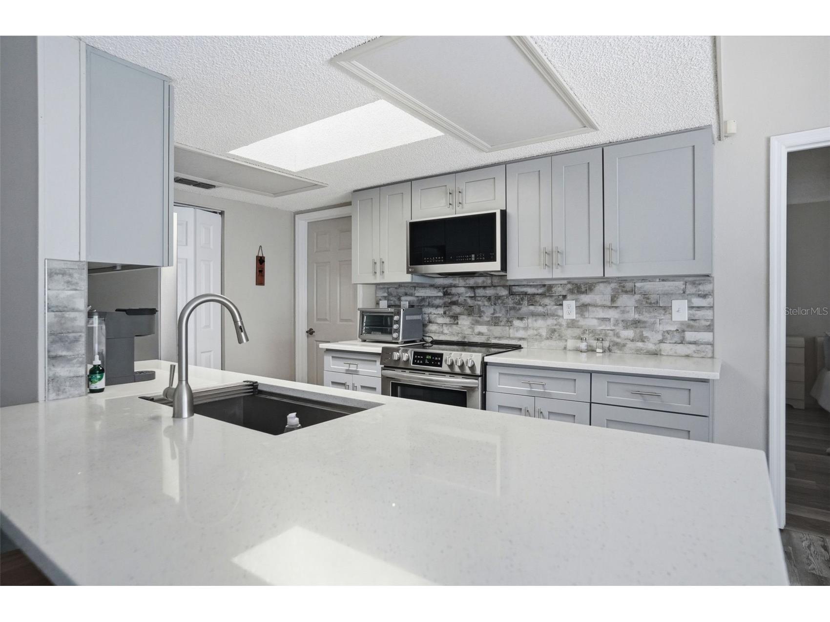 13032 Lola Drive Spring Hill FL 34608 W7886253 image19