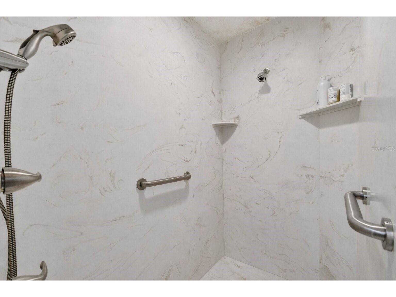 13033 SE 158th Lane Weirsdale FL 32195 - LAKE WEIR OM721284 image30