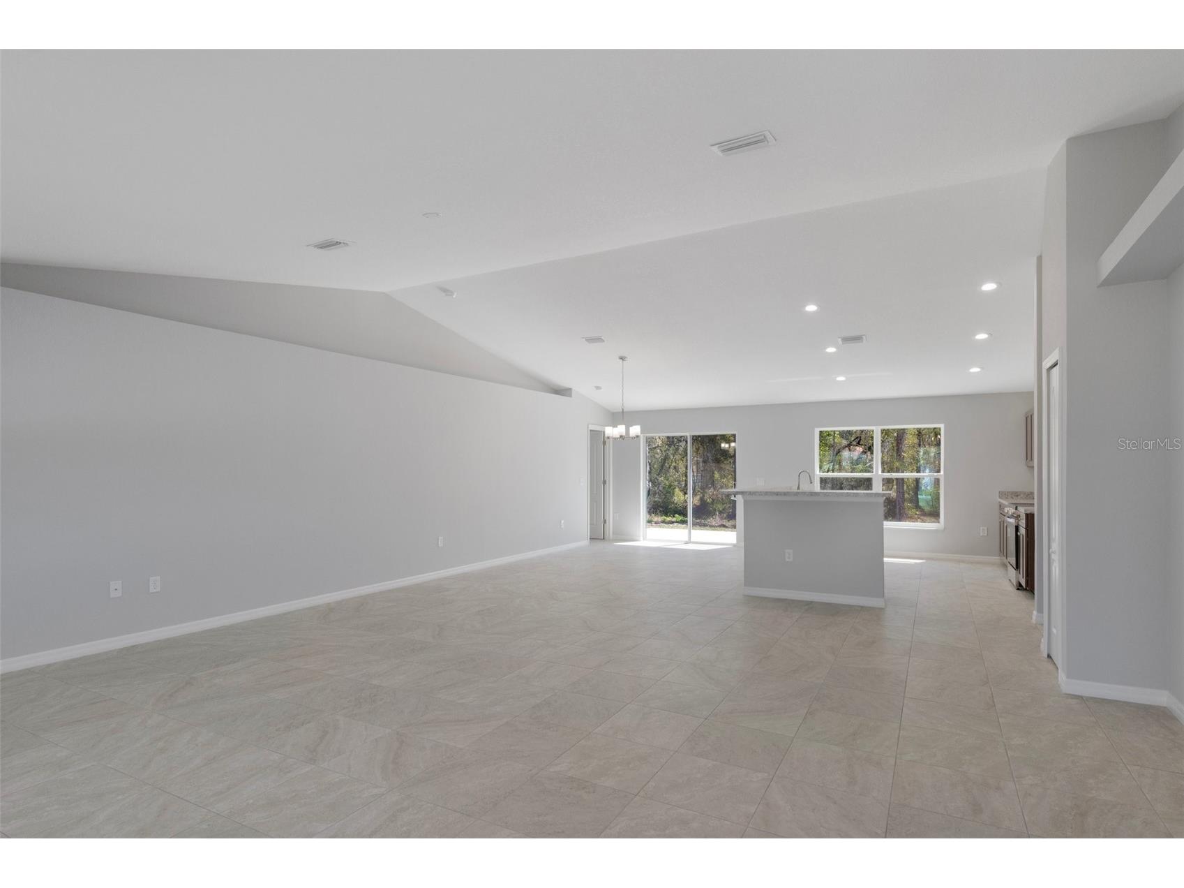 13035 Meinert Avenue Brooksville FL 34613 W7883420 image5