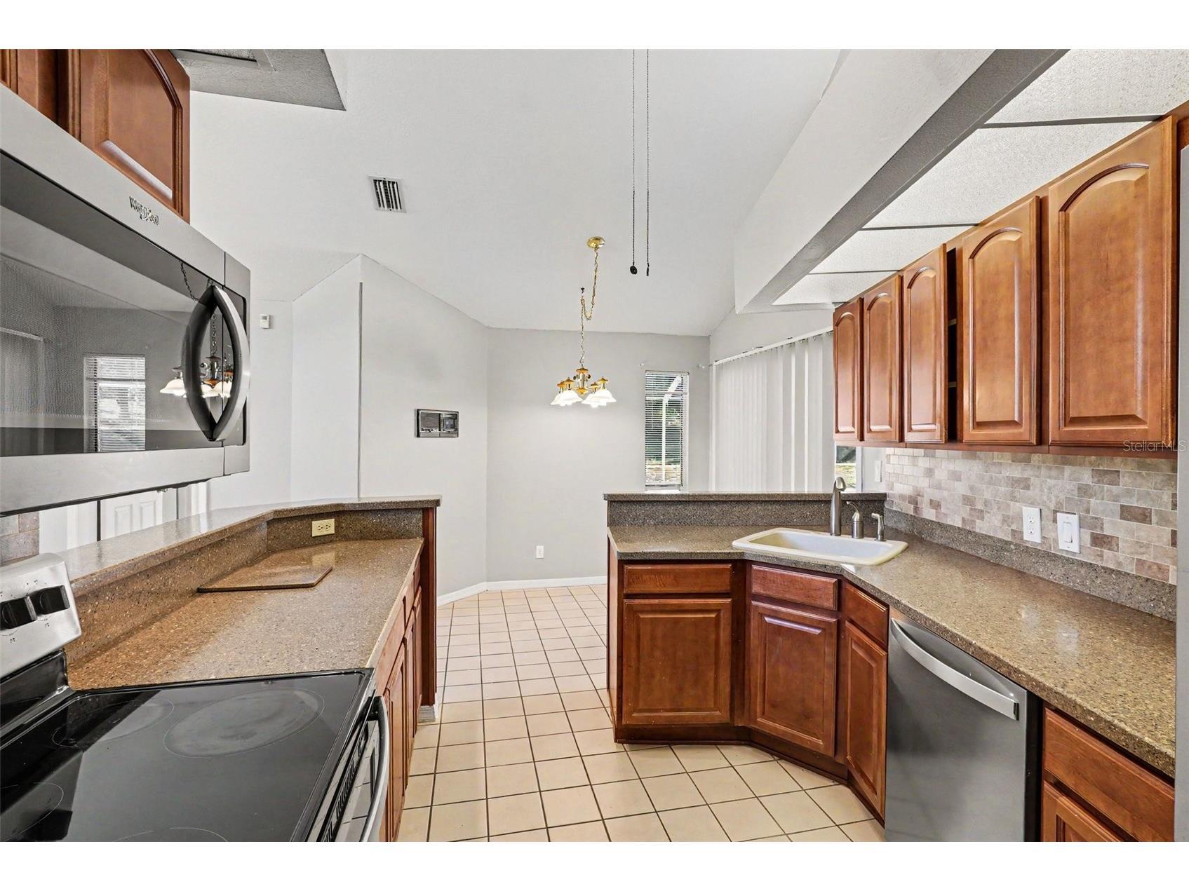 13037 Everard Drive Spring Hill FL 34609 TB8517073 image14