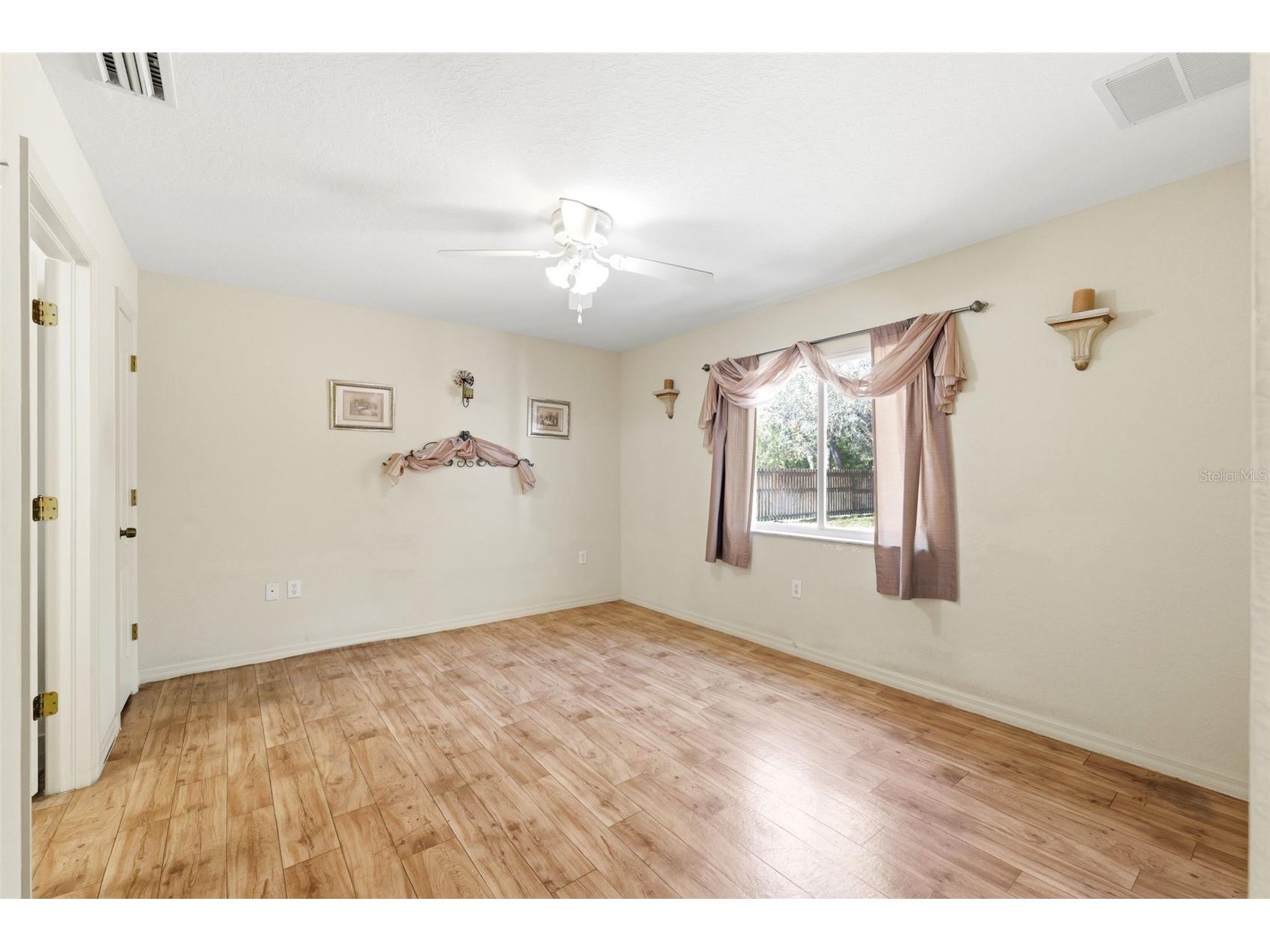 13039 Kittiwake Road Weeki Wachee FL 34614 W7884603 image15