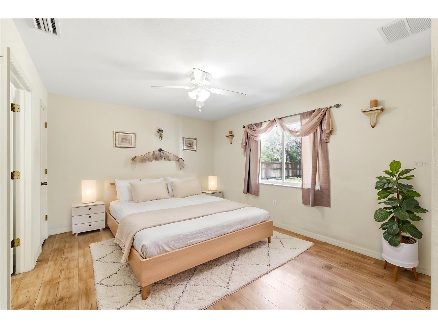 13039 Kittiwake Road Weeki Wachee FL 34614 W7884603 image16