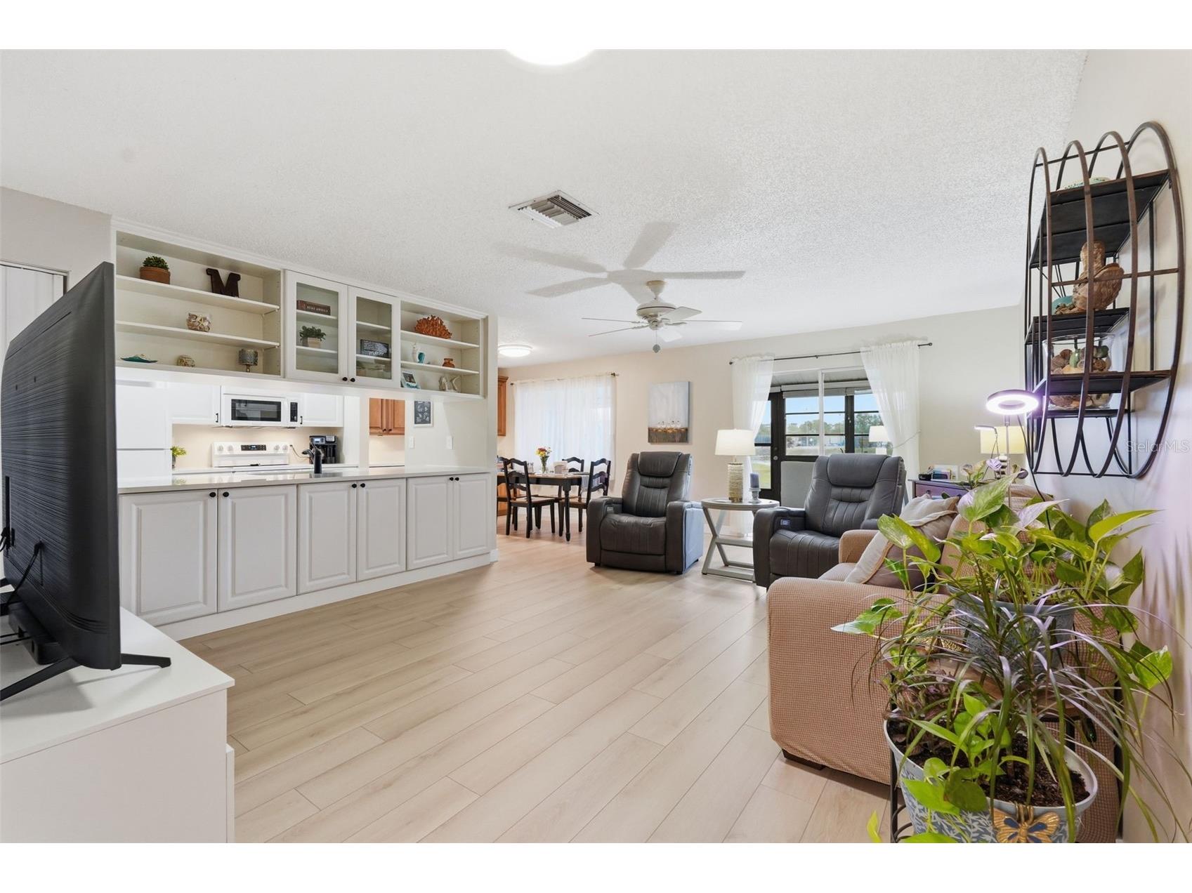 1304 13th Circle SE #110 Largo FL 33771 TB8489982 image5