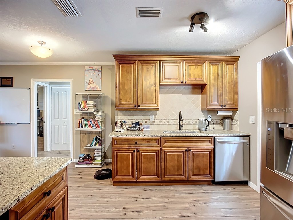 1304 Alfred Street #A Brandon FL 33510 TB8417417 image10