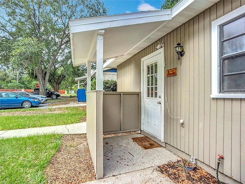 1304 Alfred Street #A Brandon FL 33510 TB8417417 image8