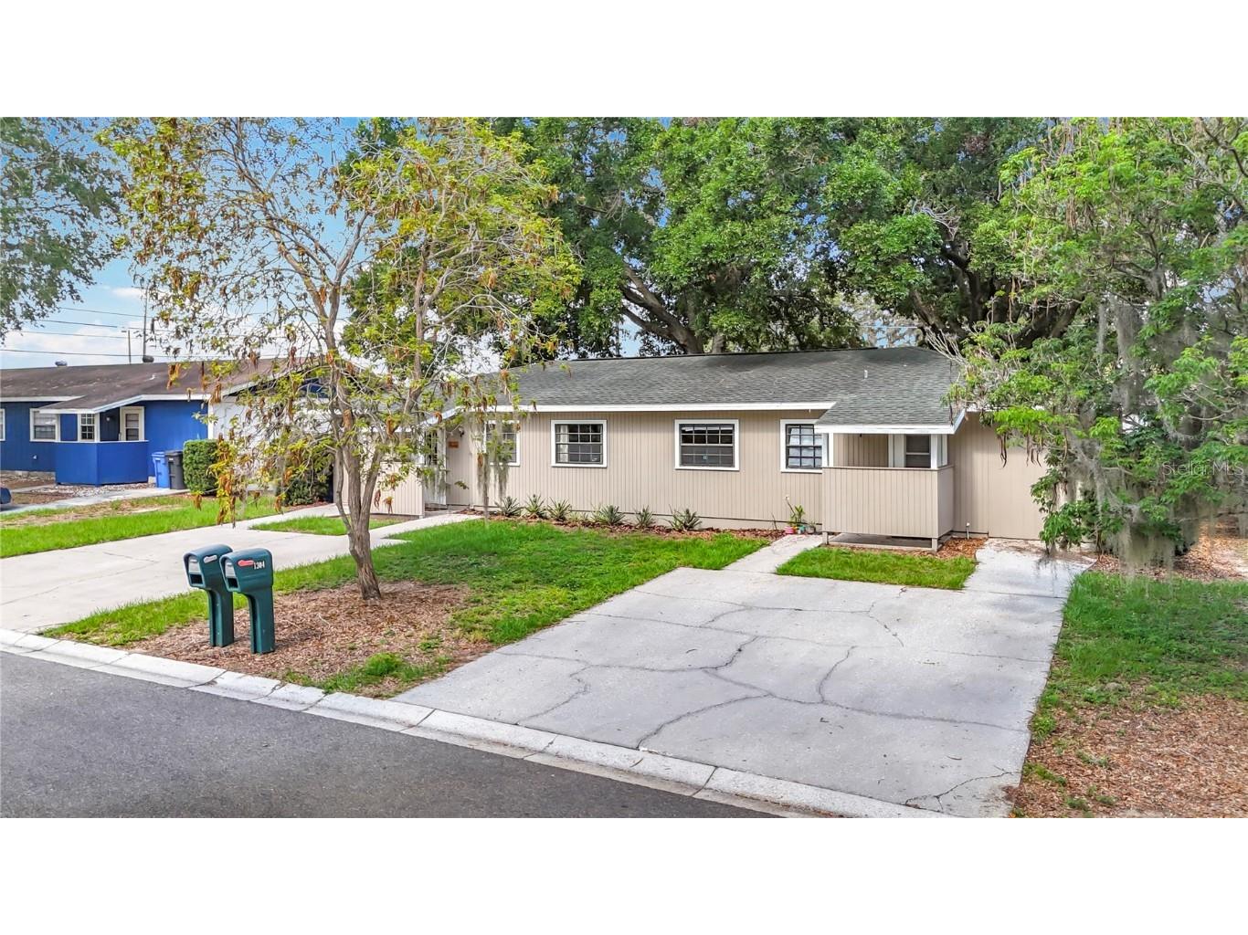 1304 Alfred Street #B Brandon FL 33510 TB8417425 image1